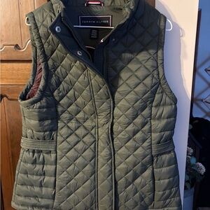 Tommy Hilfiger Women's Olive Quilted Vest
